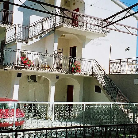 Apartment Bacic Hr Trogir